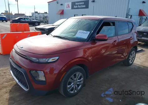 2021 Kia Soul Lx z USA, uszkodzony, nr VIN KNDJ23AU7M7759551